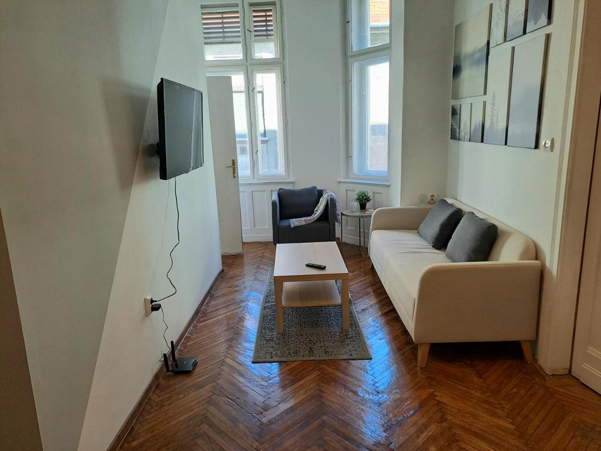 Emerald Apartment Budapest Exterior foto